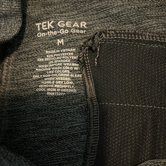 Used pant size M by tek gear - Picture 4 of 11
